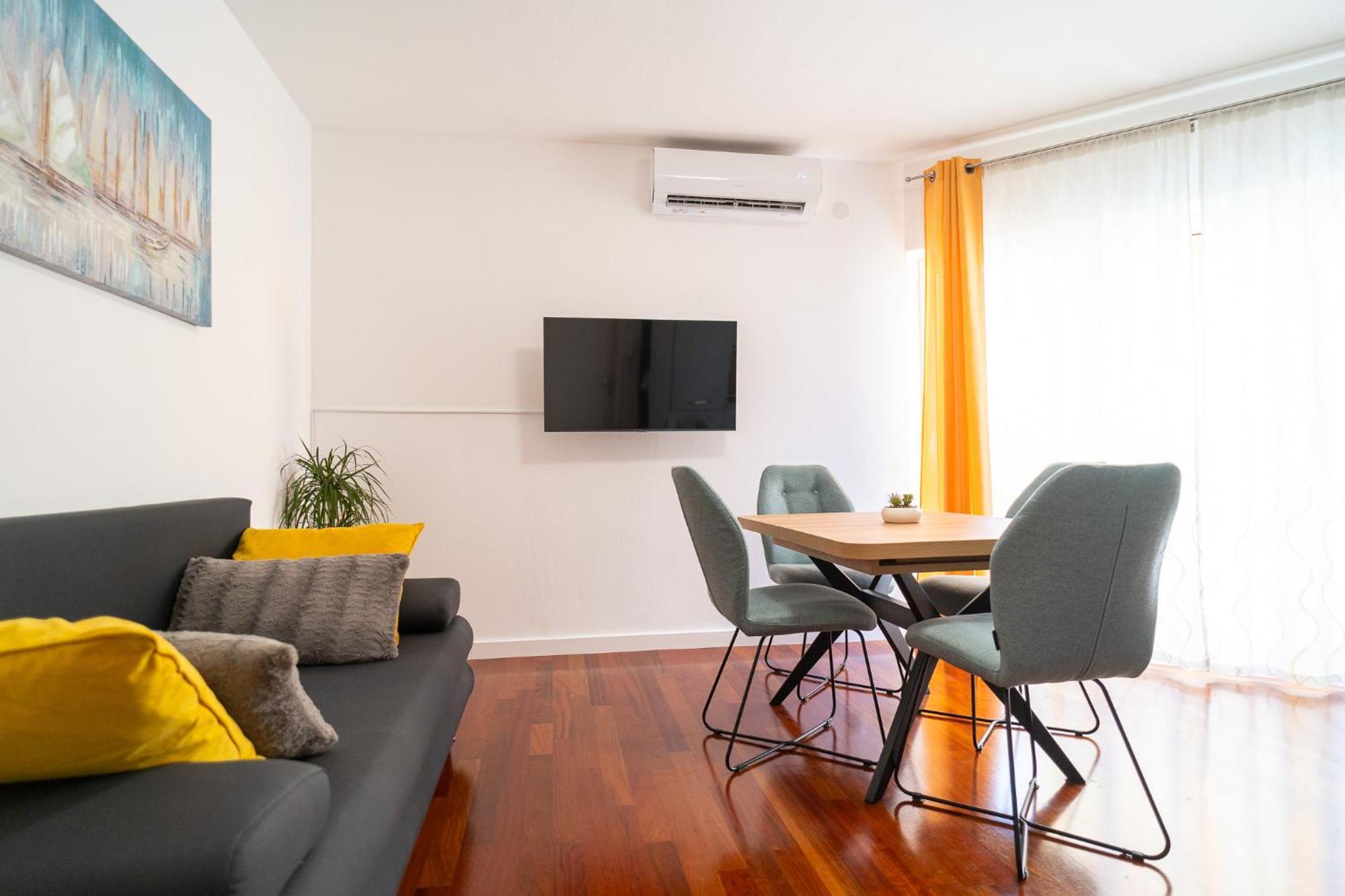 Apartment Soleil Zara Esterno foto